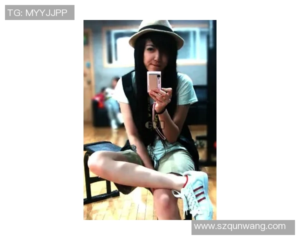 足球明星背后的生肖女性魅力揭秘与她们的成功故事 足球明星背后的生肖女性魅力揭秘与她们的成功故事