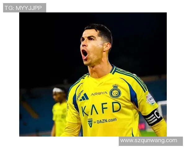 意大利媒体聚焦足球明星背后的故事与成就揭秘 意大利媒体聚焦足球明星背后的故事与成就揭秘