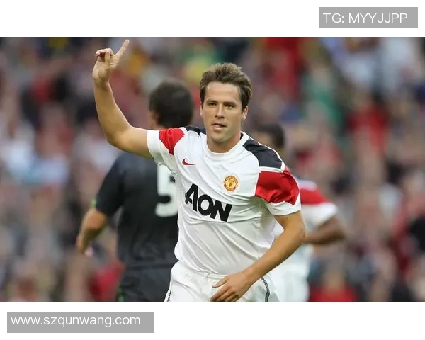 足球明星为何钟情于模特背后的心理与社会因素分析